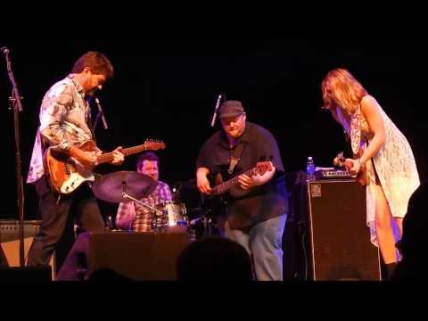Tab Benoit & Samantha Fish - Traveling South