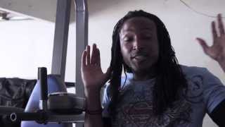 T MILLZ SINGING A COVER OF JAMIE FOXX&quot; QUIT YOUR JOB&quot;(WATCH IN 1080p)