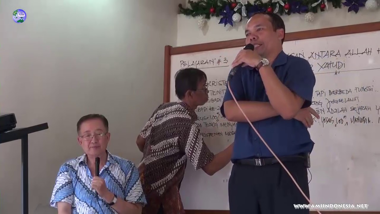 3. PERBERDAAN ALLAH KRISTEN ISLAM & YAHUDI
