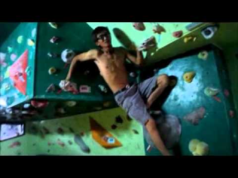 MadMonkeyz Climbing Gym - Route Setting Spectacle