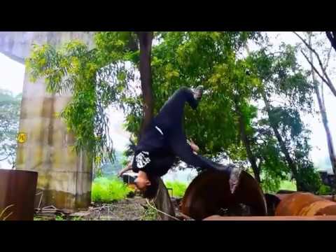 Ydnyesh Deshmukh Parkour moves