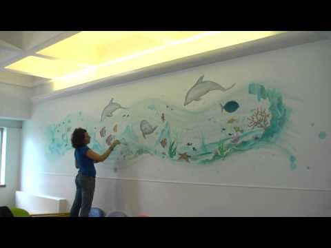 Alessandra Tortone mural artist video.