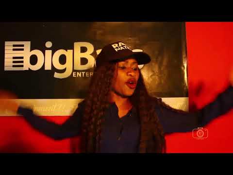 LORRETTA RAIN - MARIWANA  (PROMO)