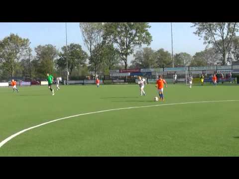 17. Nieuwkoop E1 - Woerden E1 mogelijkheid Aron en Sem 2e helft.MTS