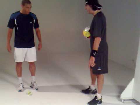 desafio meligeni e Jorge wagner com a bolinha de tenis