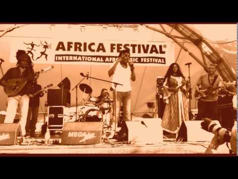 Dissidenten & Mohamed Mounir @ Africa Festival Würzburg/ Germany 2015 - El Leila Ya Samra