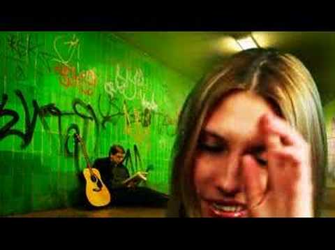 Mobile-Payment-Friends 01 Valora