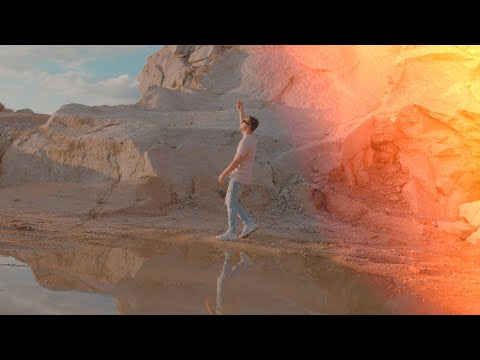 J. Mood - Paralelní vesmír (Official Video)