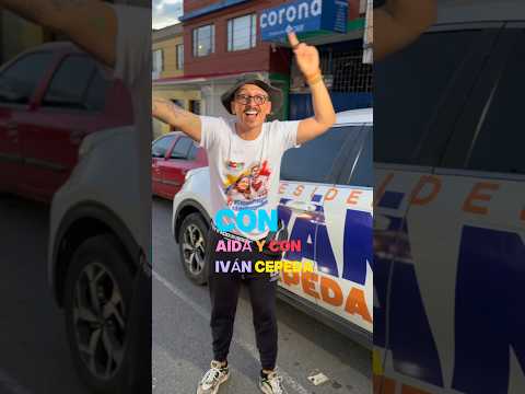 Con @IvanCepedaCastro ganamos en primera vuelta 🇨🇴 ¡Barbosa Santander vota por la dignidad! ✅
