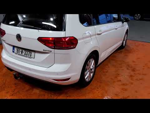 Volkswagen Touran 2016 - Image 2