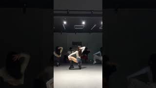 Download lagu 7 rings • Ariana Grande #Dance Cover mp3 Download lagu 7 rings • Ariana Grande #Dance Cover mp3