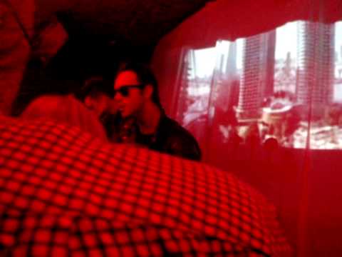 Thumbnail for Glasvegas - SAD Light / Stir It Up (Acoustic) by Glasvegas