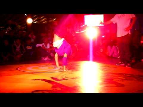 Bboy Lordoff(Lhiba KingZoo) VS Pippa ( La Halla KingZoo)