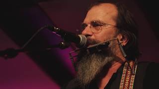 Steve Earle - "This Land is Your Land" | A Do512 Lounge Session