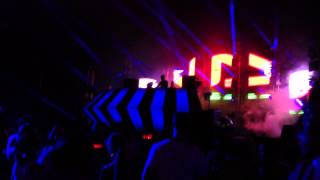 John Digweed Part 1 in the Jamsil Sports Complex.mov