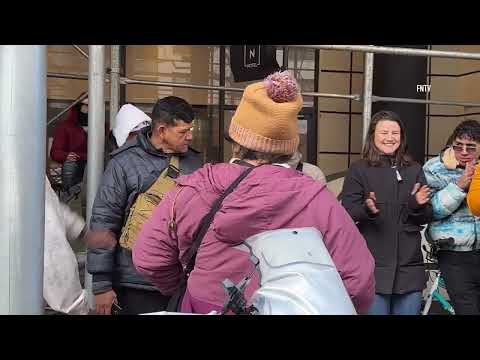 Migrants outside Watson Hotel - MANHATTAN w/ Interviews