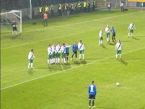 Magasföldi József leteríti Molnár Balázst