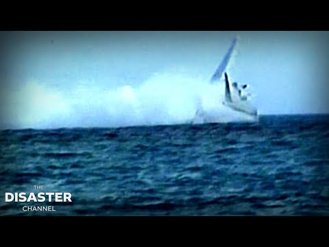 How Air Transat Flight 236 Survived Total Engine Failure Over the Atlantic