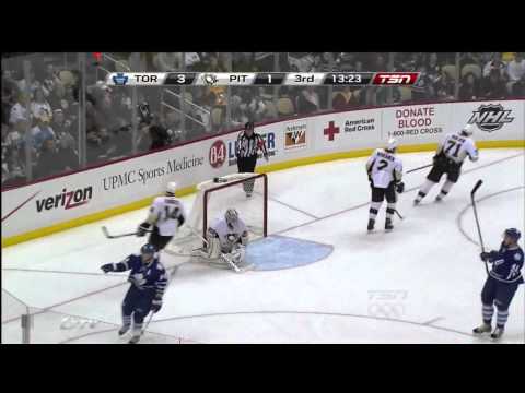 Bozak & MacArthur Scores - Leafs @ Penguins - 01/31/2012