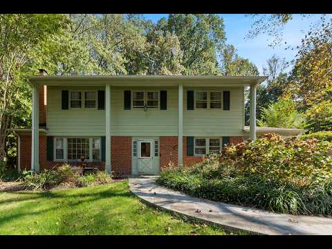Updated 4BR Springfield Home with Spacious Yard & Easy I-95 Access property video