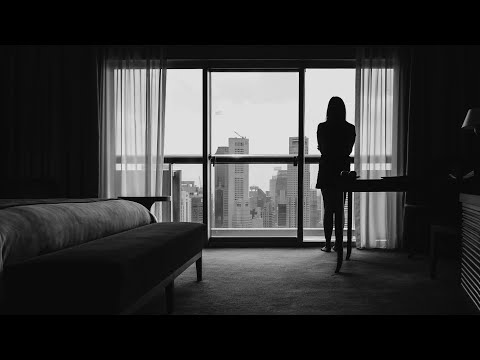 Cozy bedroom - New York's night of thunderstorms and rain - 10 Hours rain on window - rain sounds