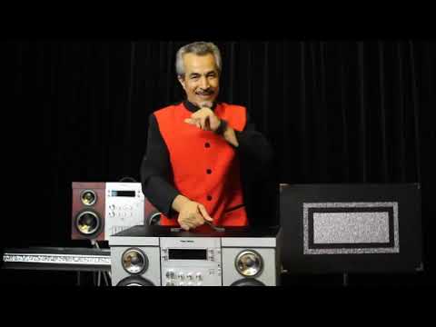 Appearing 4 CD player from Frame by Tora Magic