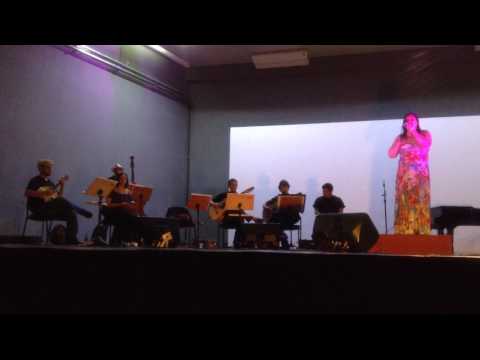 Rayanne Moura cantando Prece de amor - UFPB Noite das estrelas