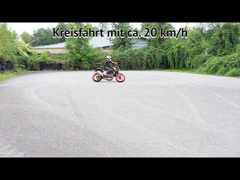 ACADEMY FAHRSCHULE EMOTION Grundfahraufgaben Klasse  A Kreisfahrt