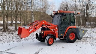 Kubota ST-30 mini tractor for sale image 4 Kubota ST-30 mini tractor image 4