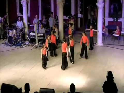 Zlatni Mikrofon Šibenik 2011-Elena Stojčevska-Koga ti ke zaigraš