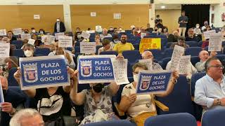 Puerto Chico, Aluche, denuncia el abandono del barrio