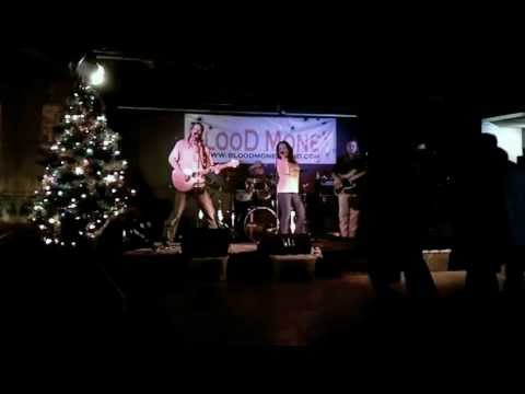 "Gypsy" LIVE COVER at The BW Saloon (Dec 2011)