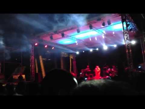 Sud Sound System: Chiedersi come Mai (Live @Avellino, Agosto 2013) [HD]