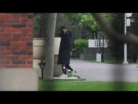 Tony/ Yu Jingtian- Bowing to say sorry makes me sad. 😭