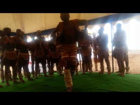 Teemane Drill hand over