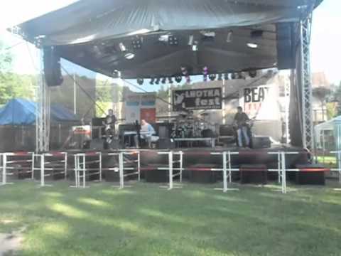 100Kg - Apokalypsa Lhotkafest 2011