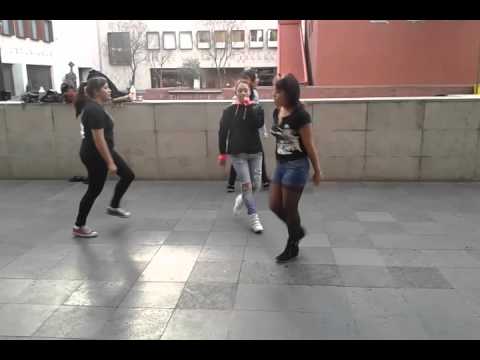 GG-ex cover Come Back Home 2NE1