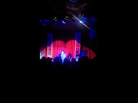 Bambu (feat Rocky Rivera) Labor Of a Girl