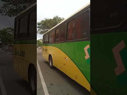 ônibus da empresa São José saindo do terminal rodoviário da Cidade de Araruna PB