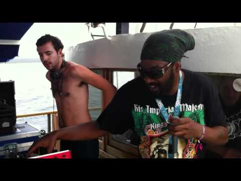 Reggae Roast & Kenny Knots on The Outlook Boat Party