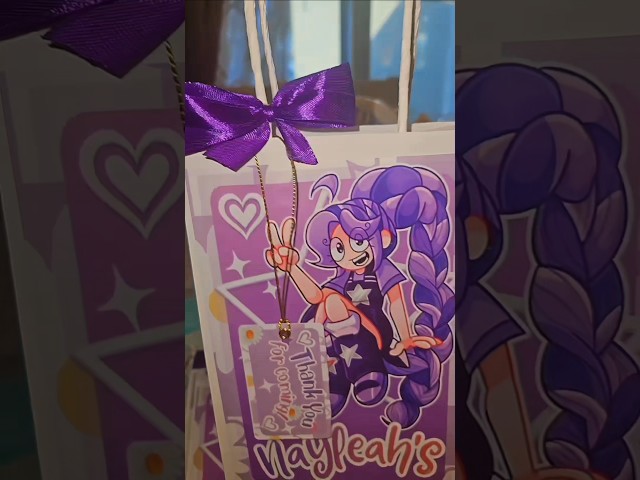 Vídeo relacionado con Pack Regalo Mujer, Botella Agua personalizada, Bolsa personalizada, Tote Bag Tela, Bolsos Mujer Verano 2025, Regalos Personalizados (CARACOLA)