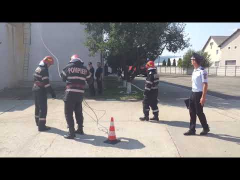 AlesdOnline - Sărbătoare la subunitatea de pompieri Aleșd, 24 de ani de activitate neîntreruptă