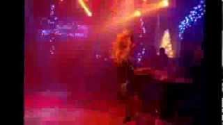 Kira Daniels - Knock on Wood