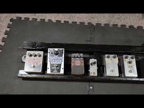 Super Simple Single Row Pedal Board Video 2