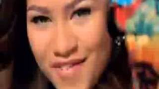 Zendaya - Contagious Love ft Bella Thorne