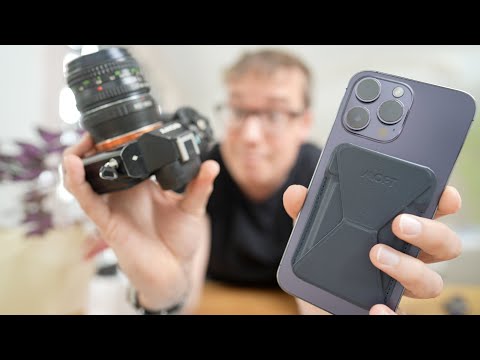 Camera or smartphone: Which is better?