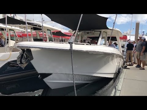 2023 Boston Whaler 350 Realm Video
