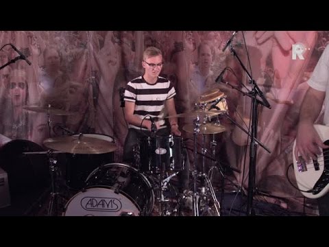 Petrol - I Miss You - Live uit Lloyd