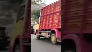 Download lagu TRUCK AYAM RAYNISA GAYA BEBAS #like #shorts #subscribe #truckoleng #viralvidio#truckmbois mp3 Download lagu TRUCK AYAM RAYNISA GAYA BEBAS #like #shorts #subscribe #truckoleng #viralvidio#truckmbois mp3