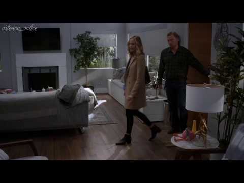Grey's Anatomy 15x06 - Teddy Tries to Tell Owen About the Baby, But They're Interrupted